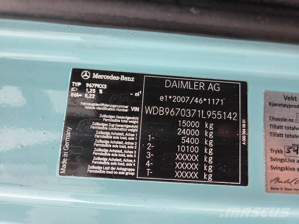 Mercedes-Benz Atego 1524 4X4 Camiones polibrazo