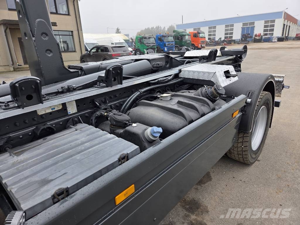Mercedes-Benz Atego 1524 4X4 Camiones polibrazo