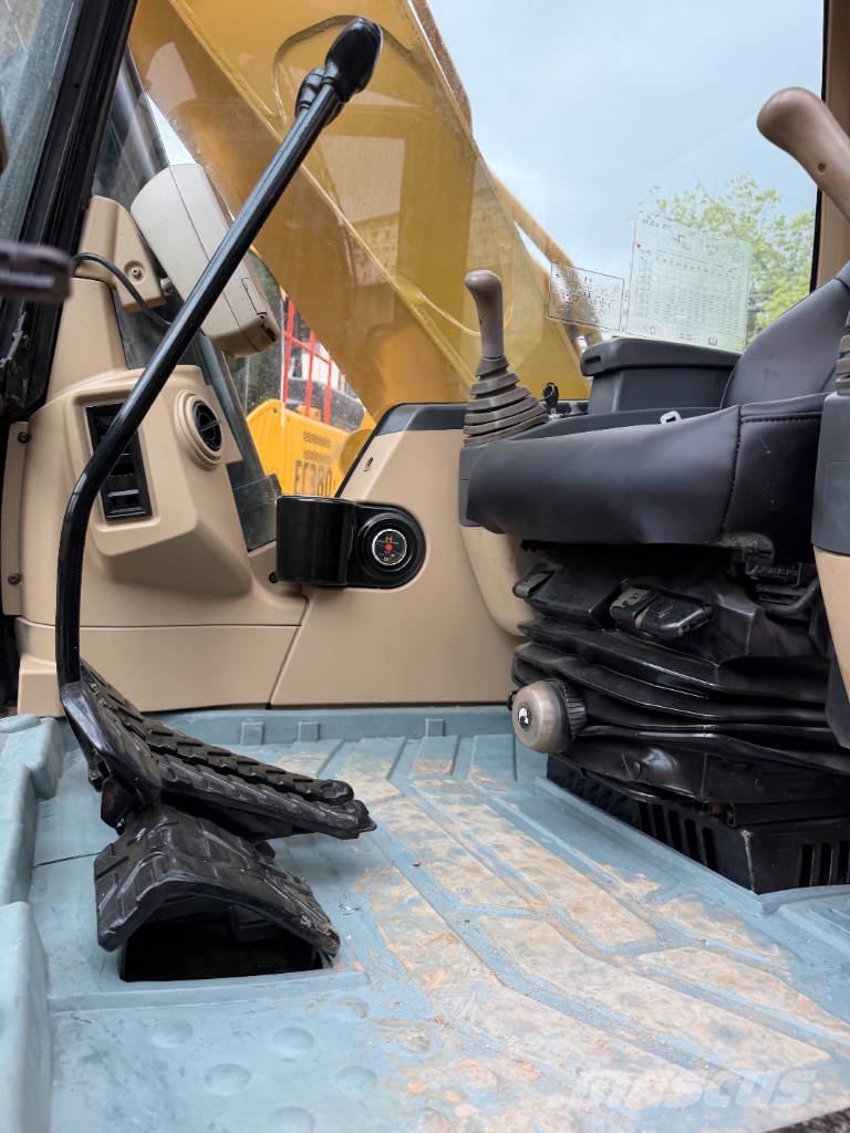 CAT 315 C L 3000 units excavators in stock Koparki gąsienicowe
