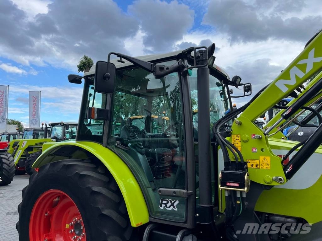 CLAAS CELTIS 446 PLUS RX + MAILLEUX MX40-85 Tractoren