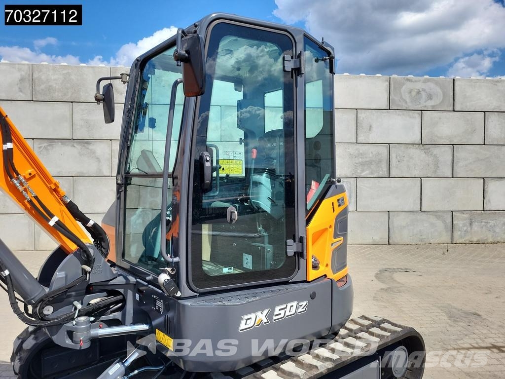 Develon DX50 Z-7 A/C - Buckets حفارات صغيرة أقل من 7 طن (حفارات صغيرة)