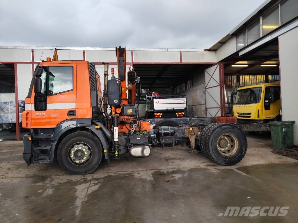 Iveco Stralis 190 S 31 شاحنات الرافعات
