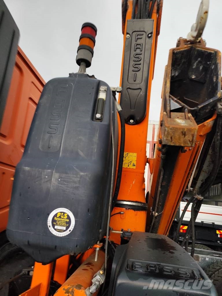 Iveco Stralis 190 S 31 شاحنات الرافعات
