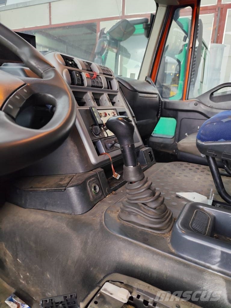 Iveco Stralis 190 S 31 شاحنات الرافعات