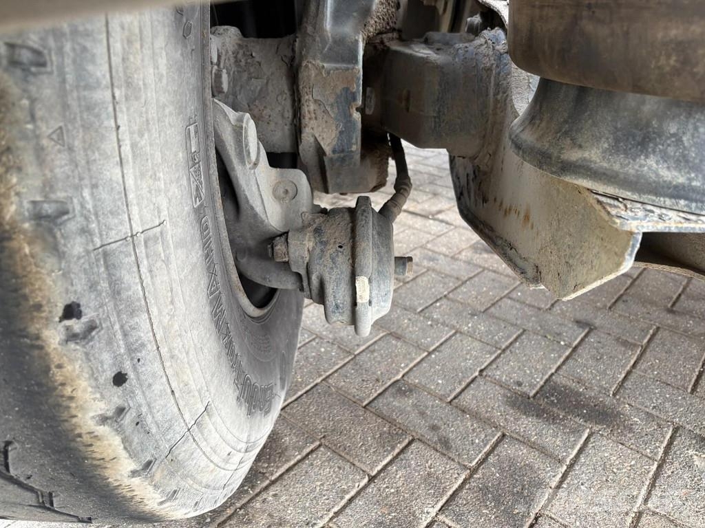 MOL - + 3X SAF AXLE + LIFT AXLE + STEERING AXLE + 27m3 Semi Reboques Basculantes