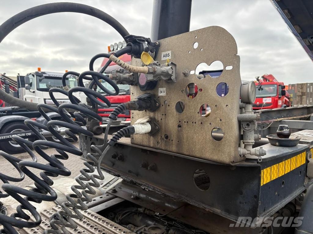 MOL - + 3X SAF AXLE + LIFT AXLE + STEERING AXLE + 27m3 Semi Reboques Basculantes