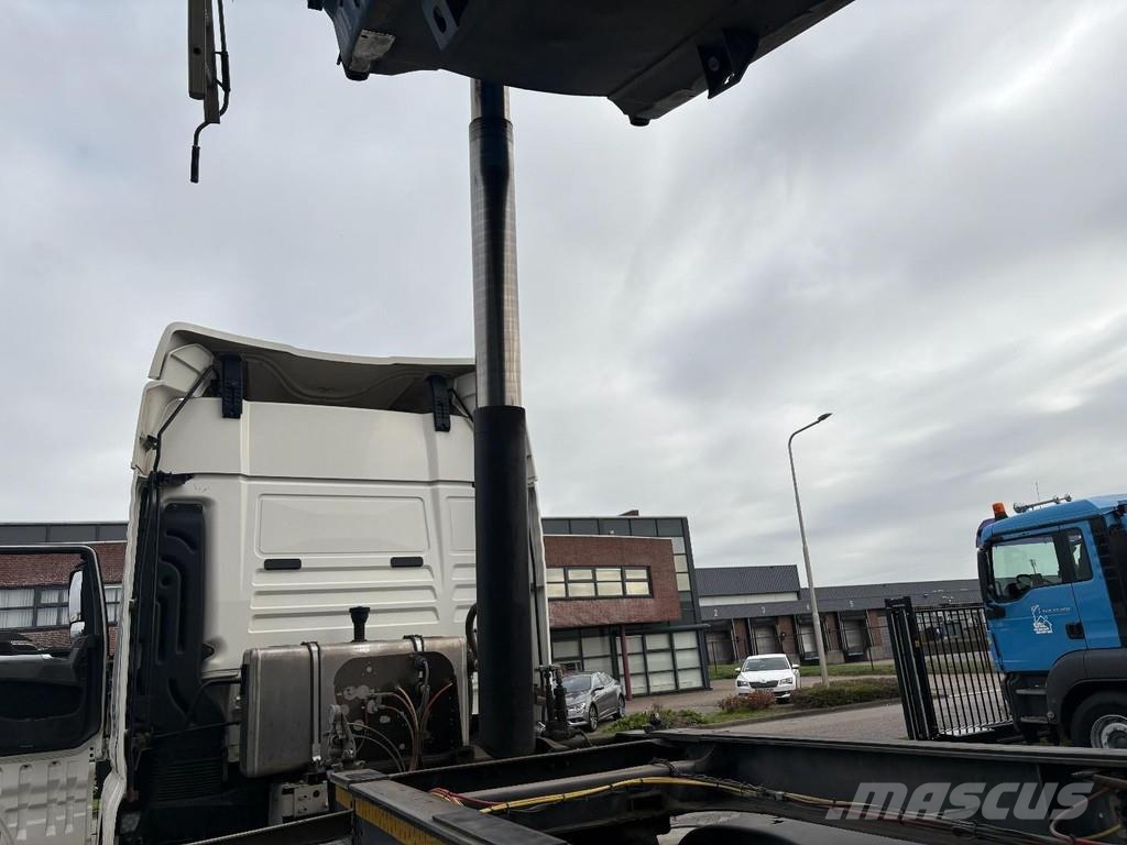 MOL - + 3X SAF AXLE + LIFT AXLE + STEERING AXLE + 27m3 Semi Reboques Basculantes