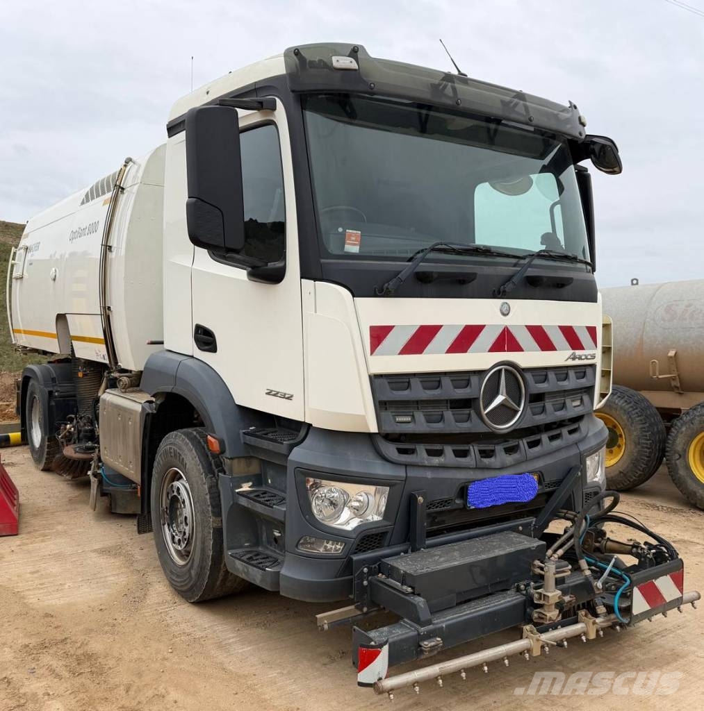 Mercedes-Benz Arocs 2232 //EZ. 2018/16917KM/mit Bucher Aufbau Φορτηγά σκούπες