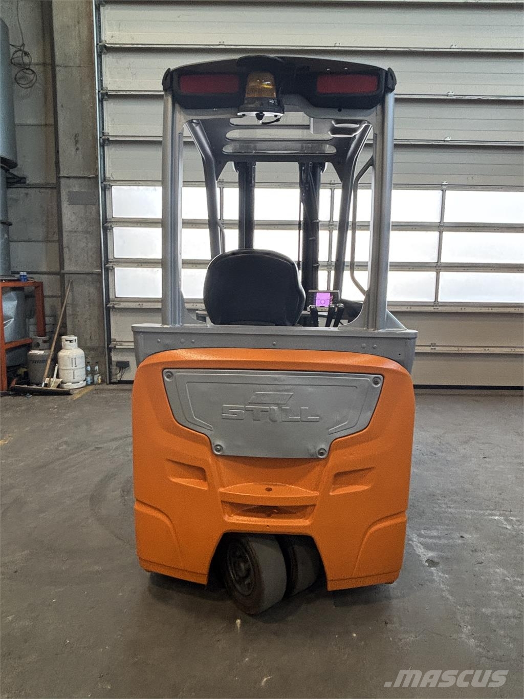 Still RX20-14C Triplex Drive-In Electric forklifts