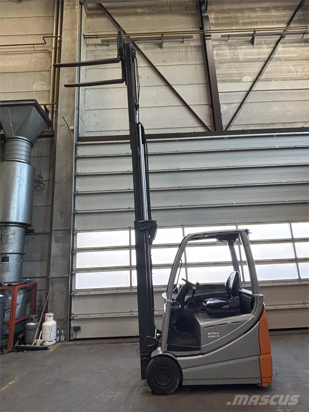 Still RX20-14C Triplex Drive-In Electric forklifts