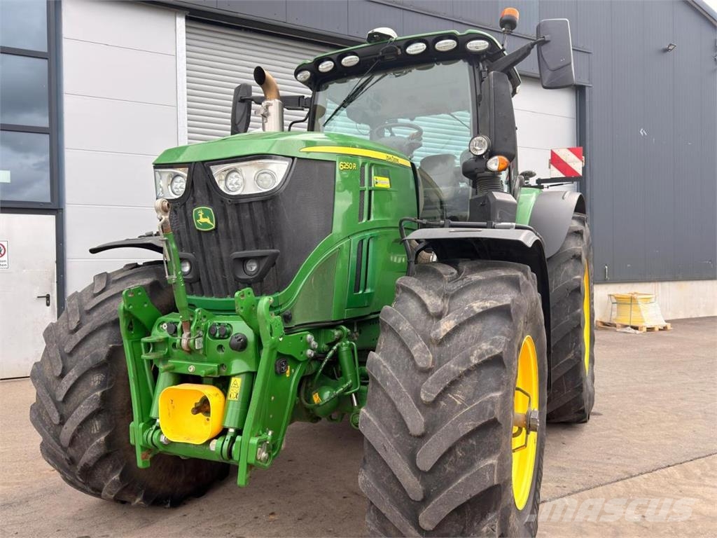 John Deere 6250R - Steckachse, Command PRO Tractores