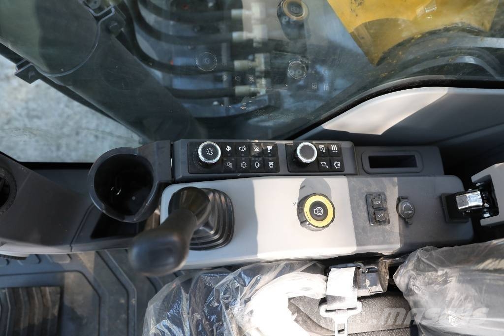 XCMG XE200 GA 履带挖掘机