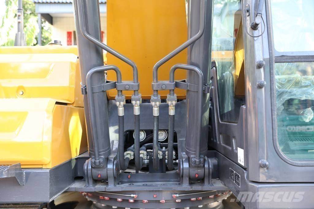 XCMG XE200 GA 履带挖掘机