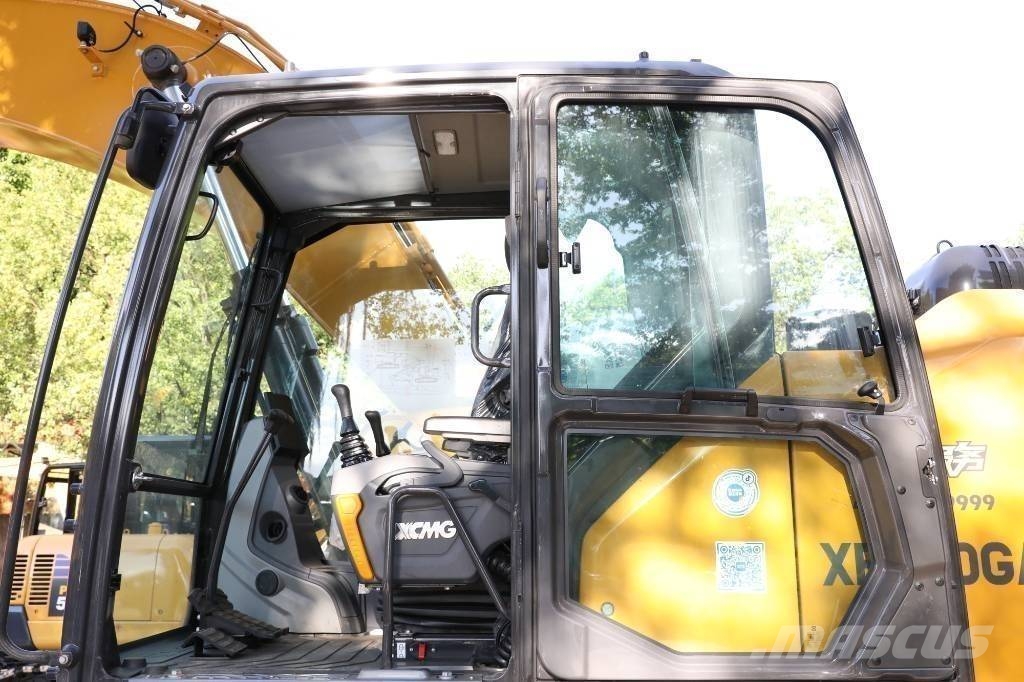 XCMG XE200 GA 履带挖掘机