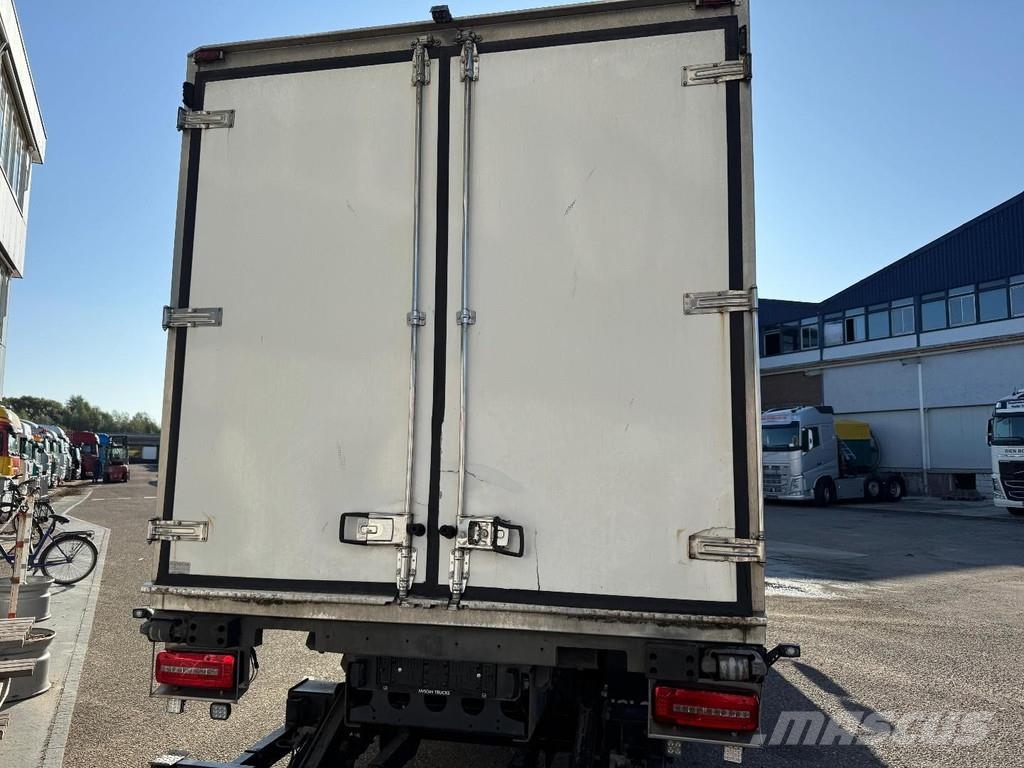 DAF LF 290 4X2 EURO 6 - REAR DOORS DAMAGED Camiones con temperatura controlada