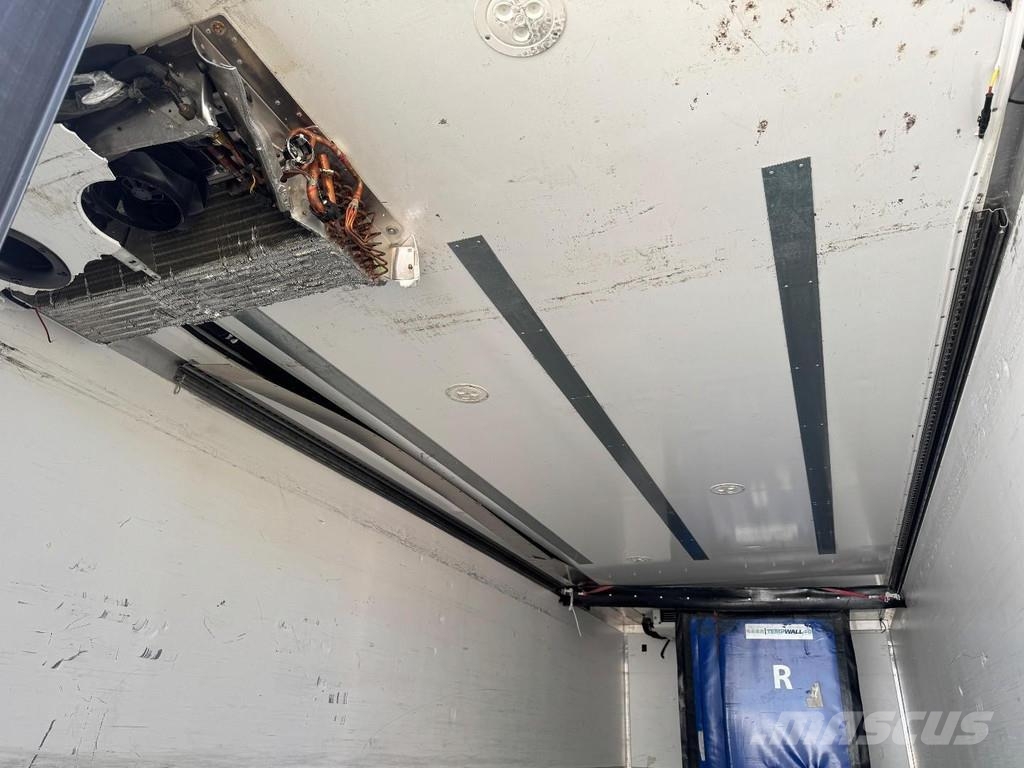 DAF LF 290 4X2 EURO 6 - REAR DOORS DAMAGED Camiones con temperatura controlada
