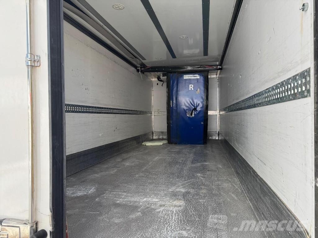 DAF LF 290 4X2 EURO 6 - REAR DOORS DAMAGED Camiones con temperatura controlada