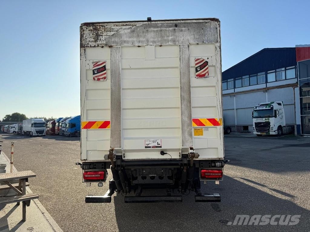DAF LF 290 4X2 EURO 6 - REAR DOORS DAMAGED Camiones con temperatura controlada