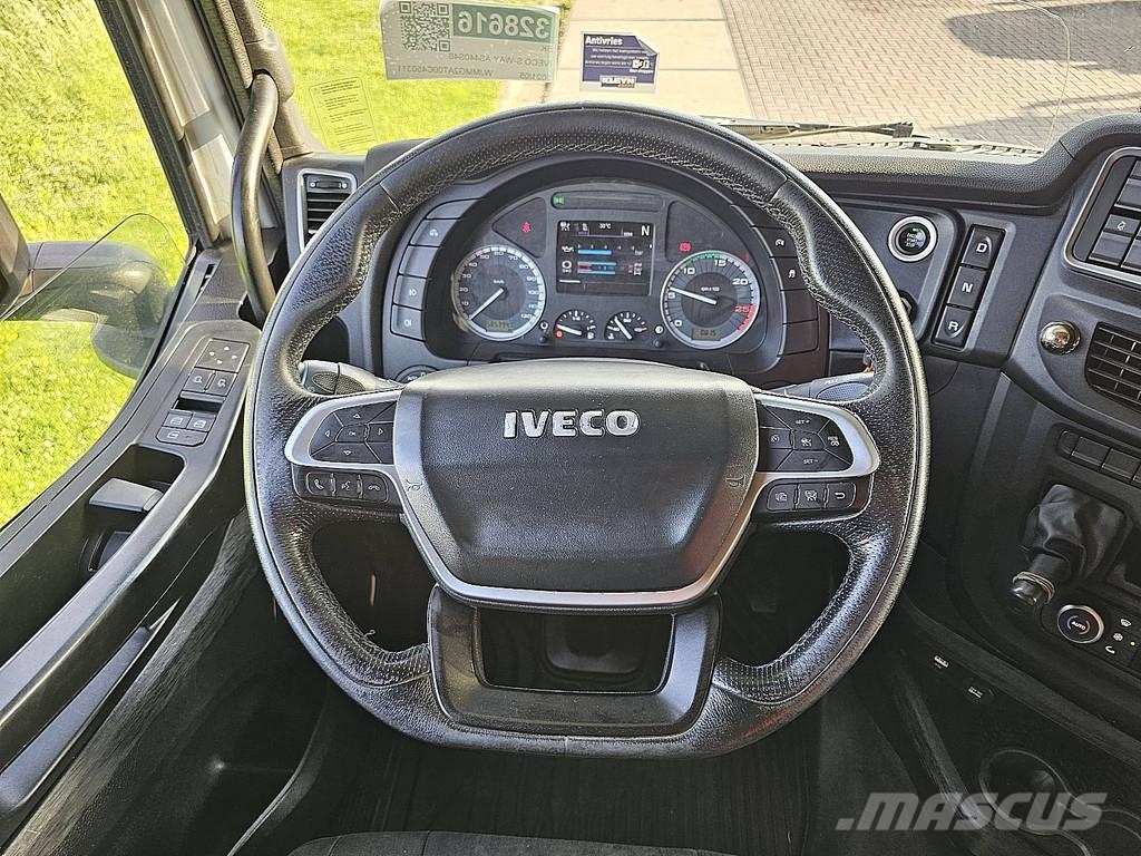 Iveco S-WAY AS440S46 LNG Naudoti vilkikai
