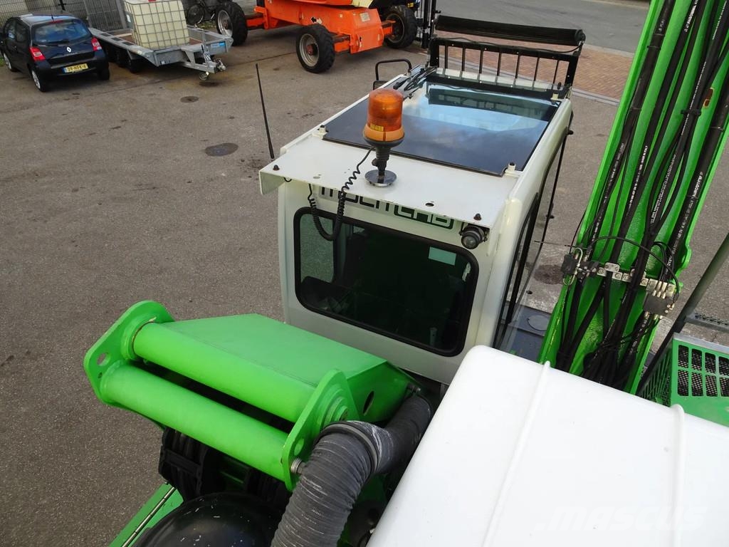 Sennebogen 818 Waste / industry handlers