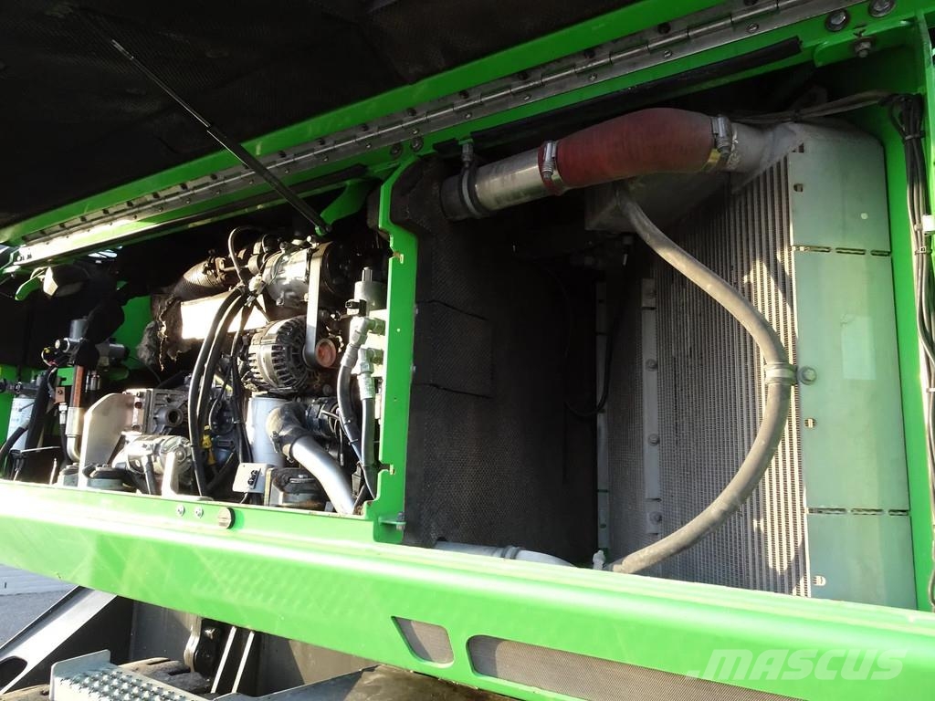 Sennebogen 818 Waste / industry handlers