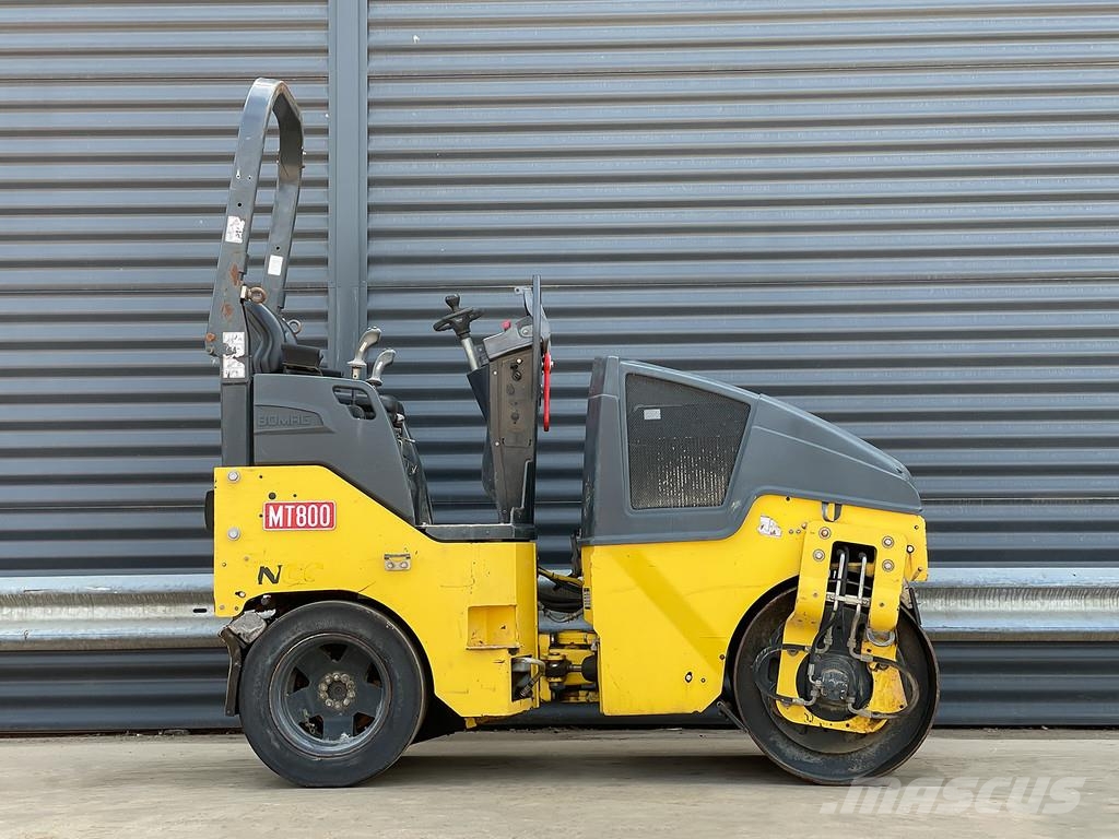 Bomag BW 100 AC-5 Kombinované válce
