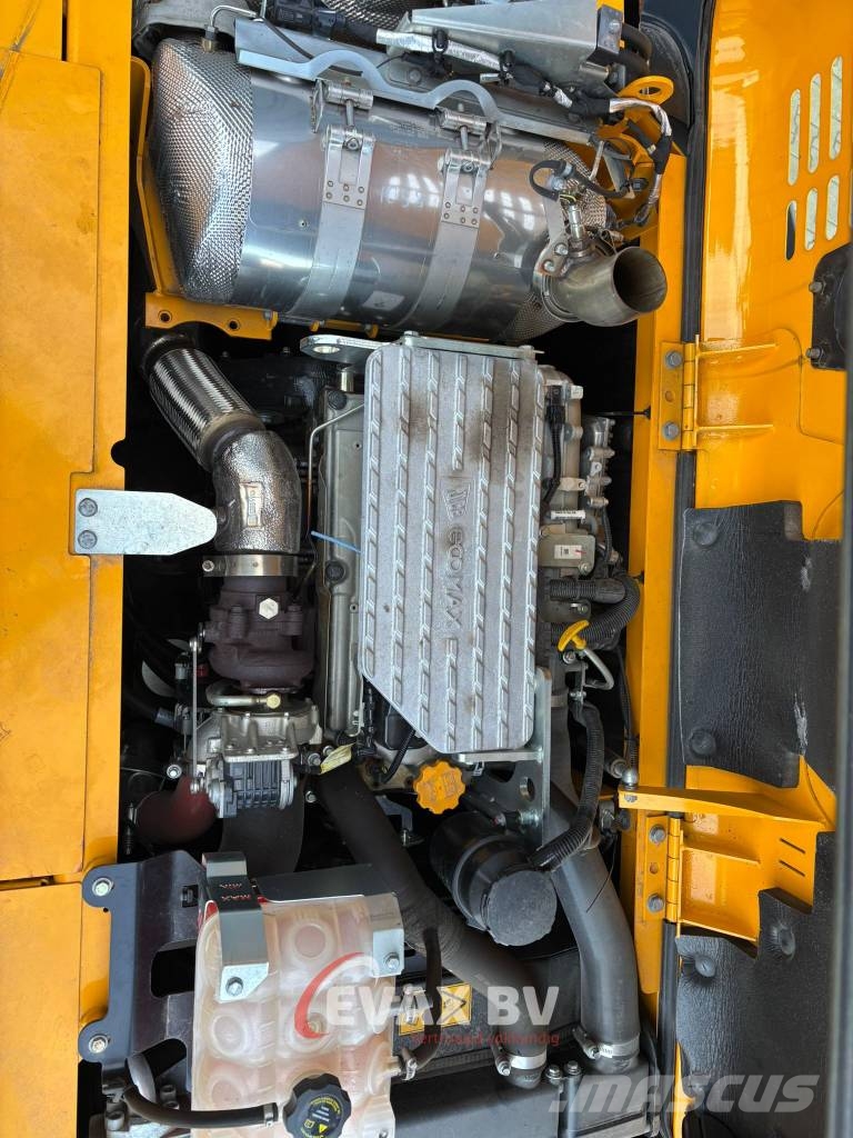 JCB JS 145 WT SV 旋轉式挖土機/掘鑿機/挖掘機
