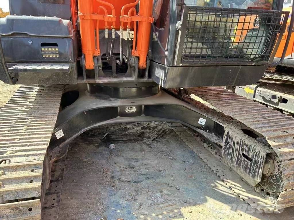 Hitachi ZX 130 中型油圧ショベル 7ｔ-12ｔ（ユンボ・パワーショベル・バックホー）