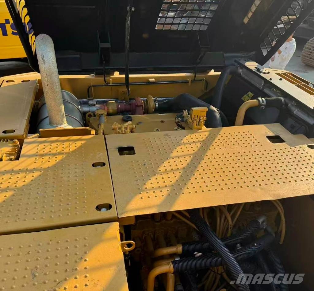 CAT 320 D 대형 굴삭기 29톤 이상