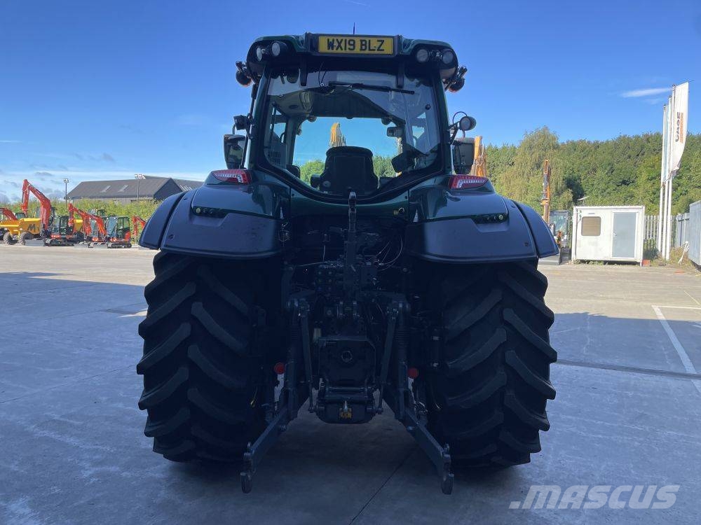 Valtra T 154 A Tractors
