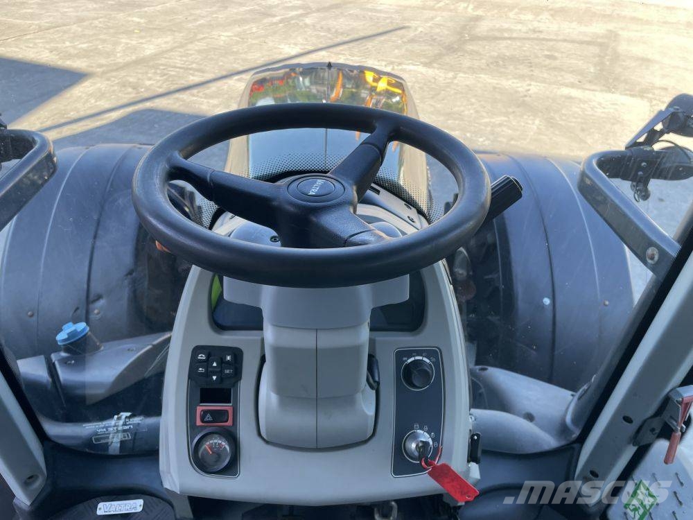 Valtra T 154 A Tractors