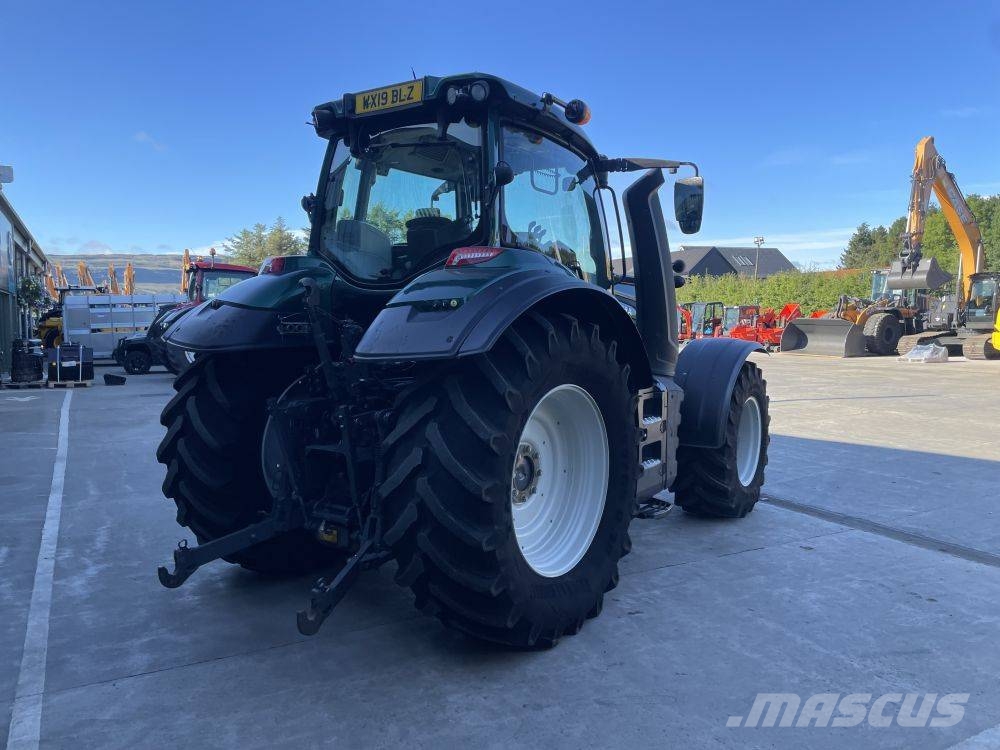 Valtra T 154 A Tractors