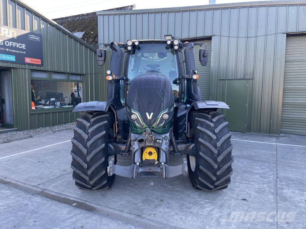 Valtra T 154 A Tractors