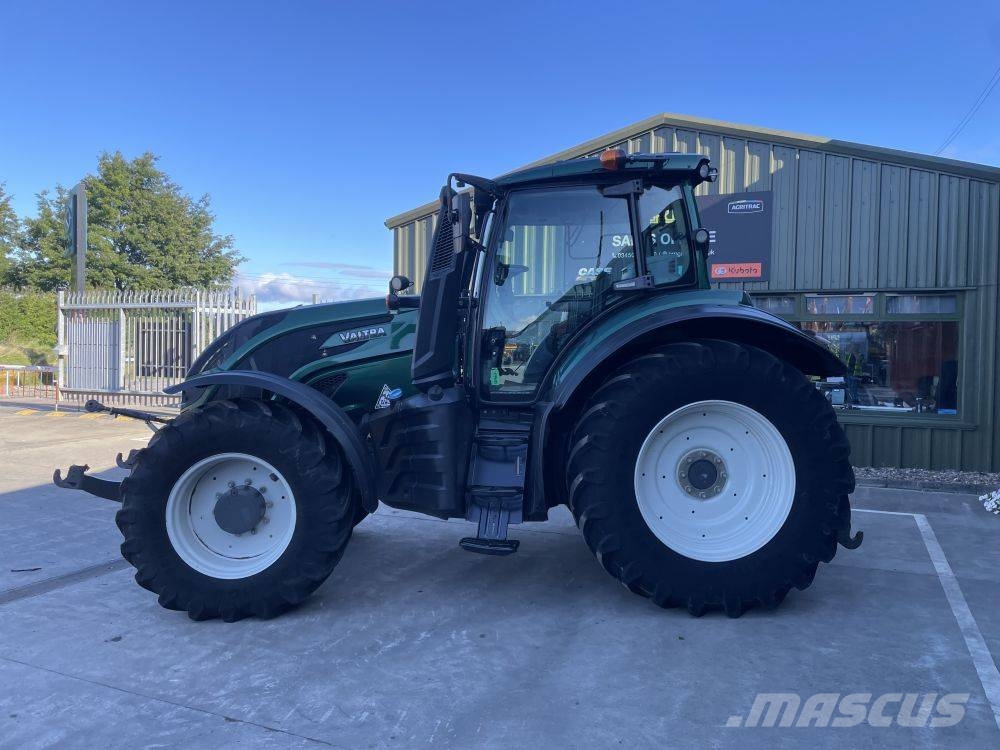 Valtra T 154 A Tractors