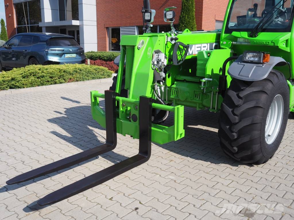 Merlo TF 42.7 CS-145 Verreikers voor landbouw