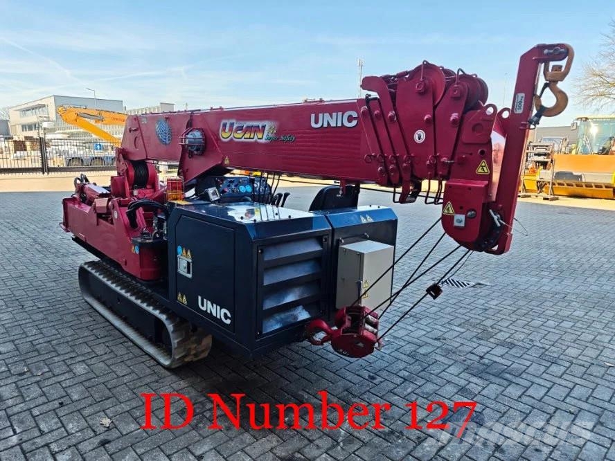 Unic URW 506 CDME Radio Remote 338 Hours 0.5 T Jip! Tracked cranes