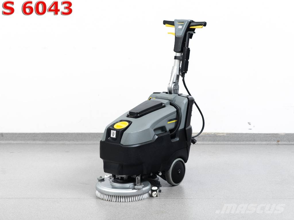 Kärcher BD 40/12 C BP - NEW BATTERIES Fregadora