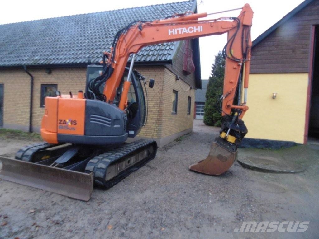 Hitachi 85US 中型挖掘机