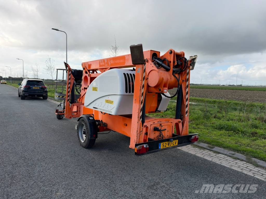 Niftylift 210 dact aanhangwagen hoogwerker 21 meter المنصات الهوائية المثبتة على مقطورة