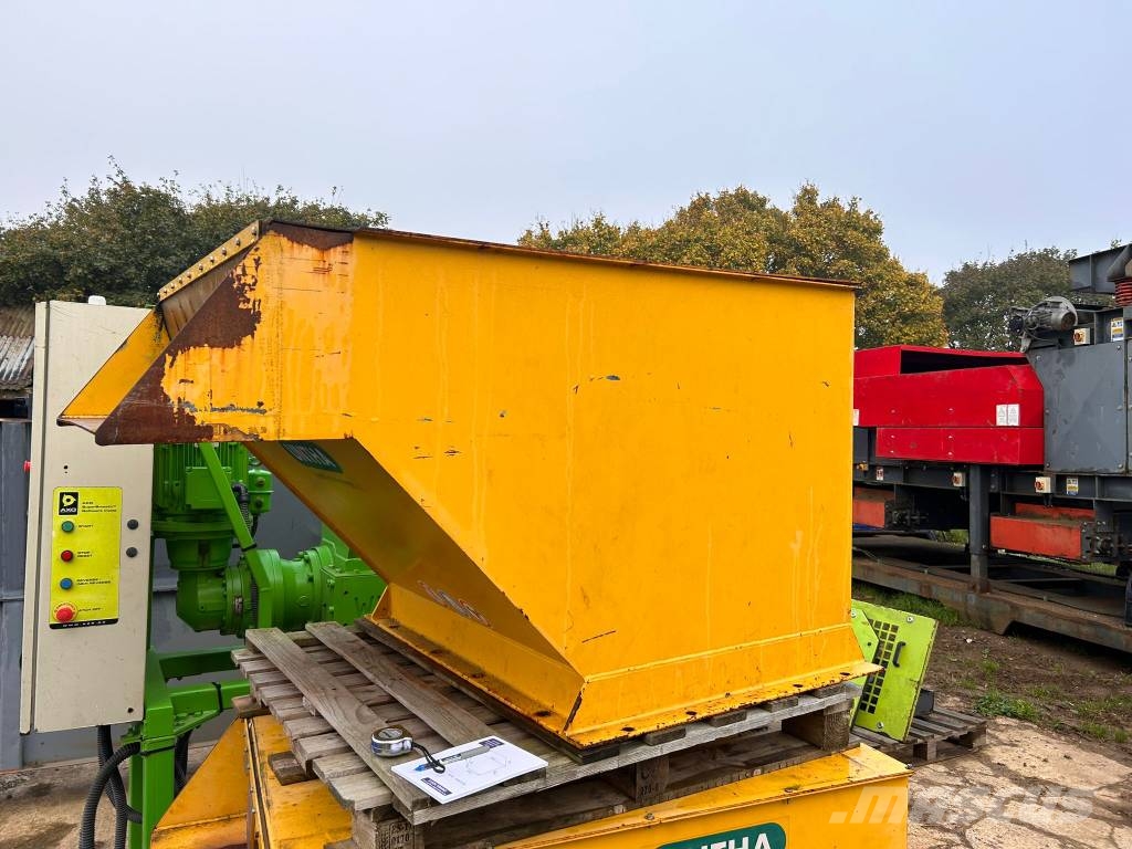 Untha RS50 Feed Hood Atik, geri dönüsüm ve ocak makine yedek parçalari