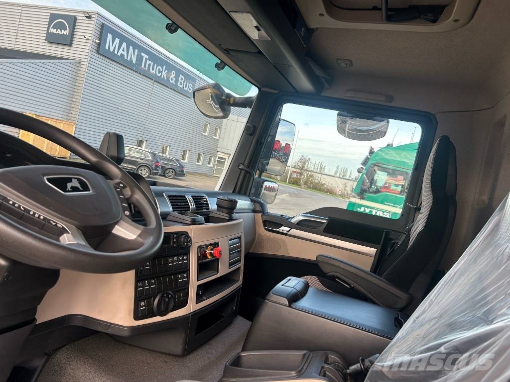 MAN ELECTRIC TRUCK / ETGM 26.360 6X2-4 LL 탑차 트럭