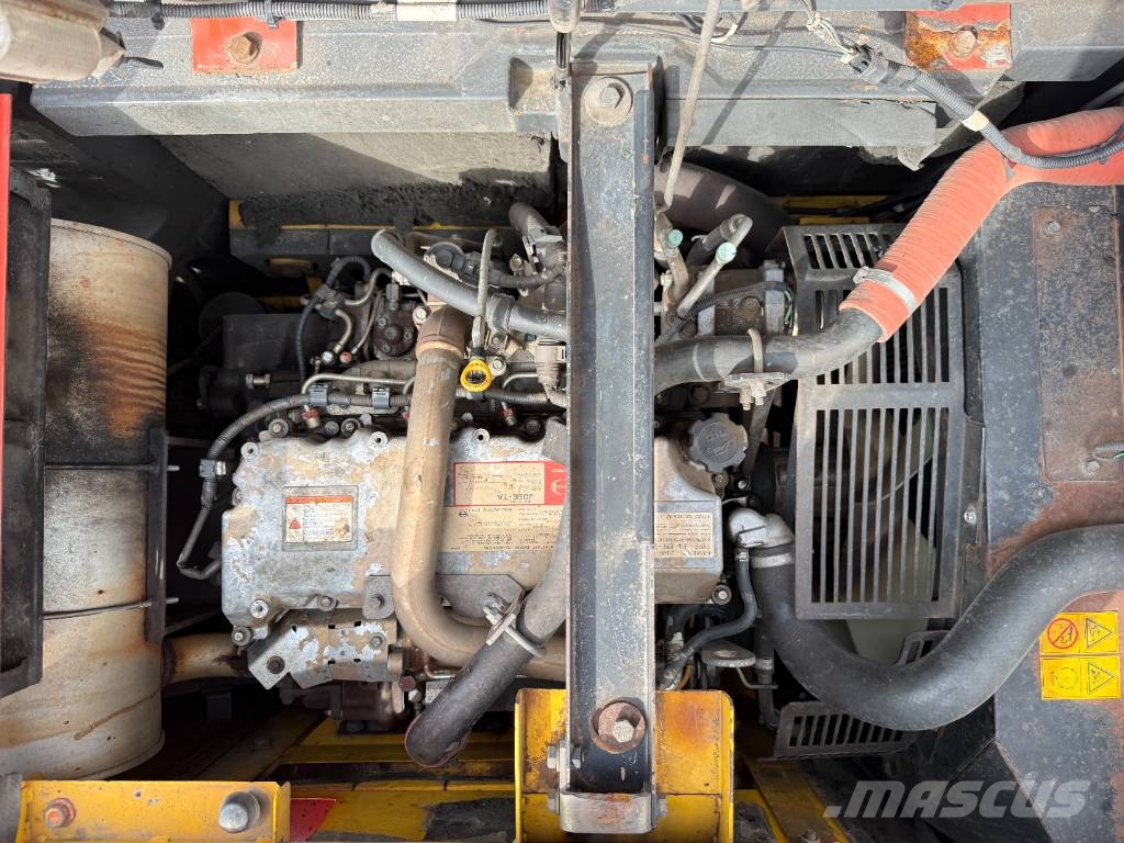 New Holland Kobelco E235B SR-2 - 360° Camera / Hammer lines Bagri goseničarji