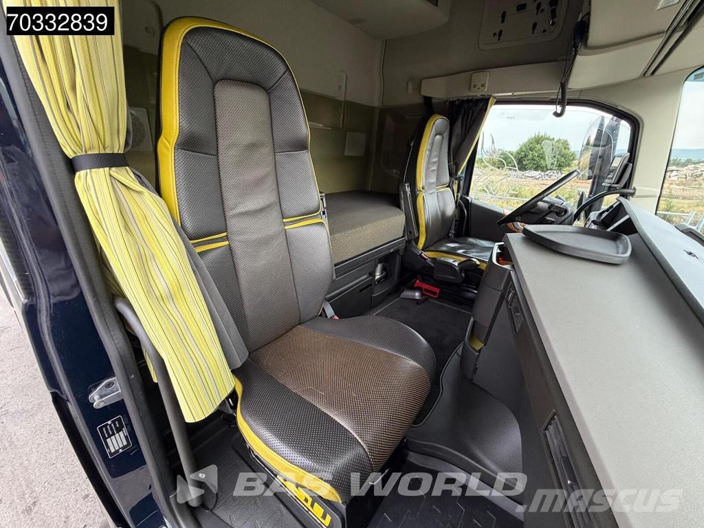 Volvo FH16 750 6X4 XL Retarder 2x Tanks Hydraulic Standk Vetopöytäautot