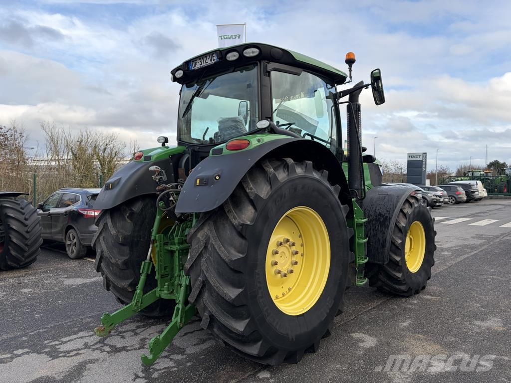 John Deere 6210R Traktorid