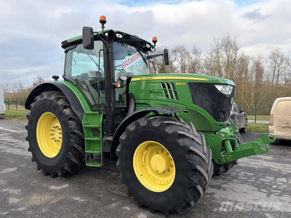 John Deere 6210R 트랙터