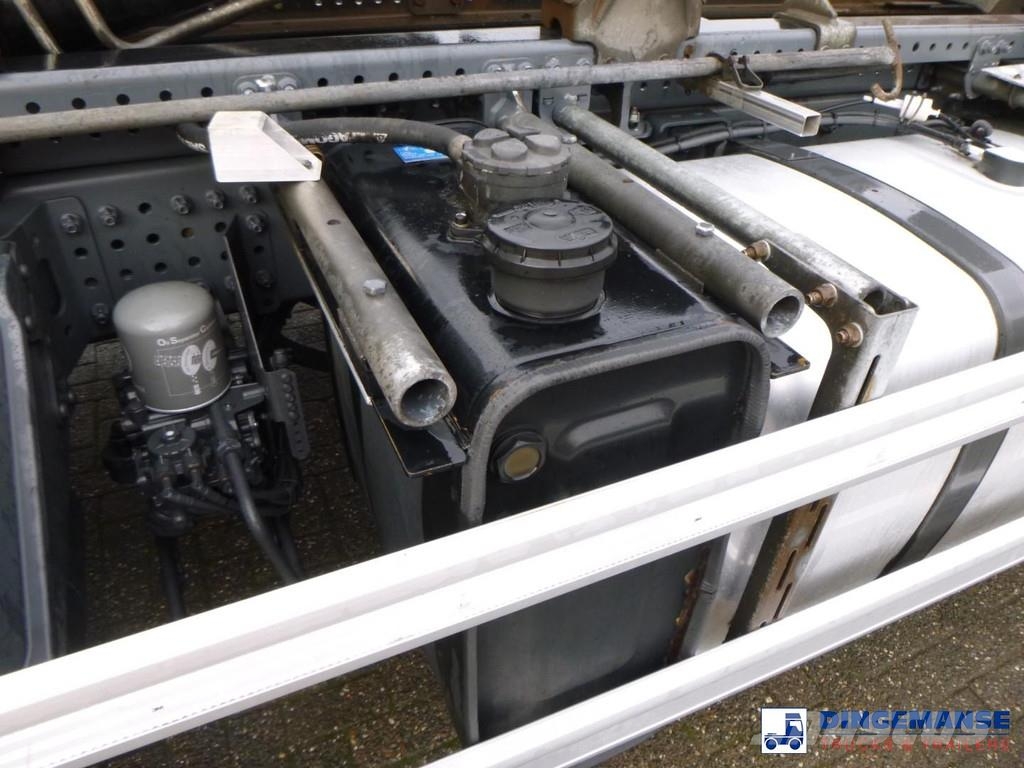 Mercedes-Benz Actros 2843 6x2 Hyva container hook 20t Камиони с кран с кука