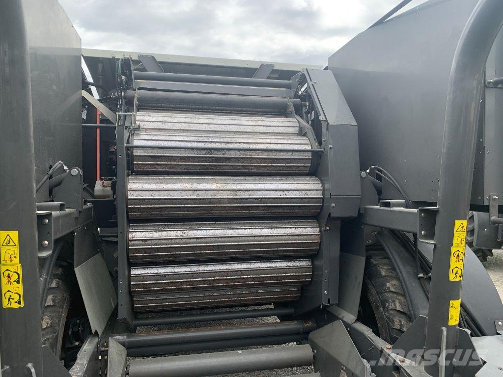 CLAAS Rollant 455 RC Uniwrap Round balers