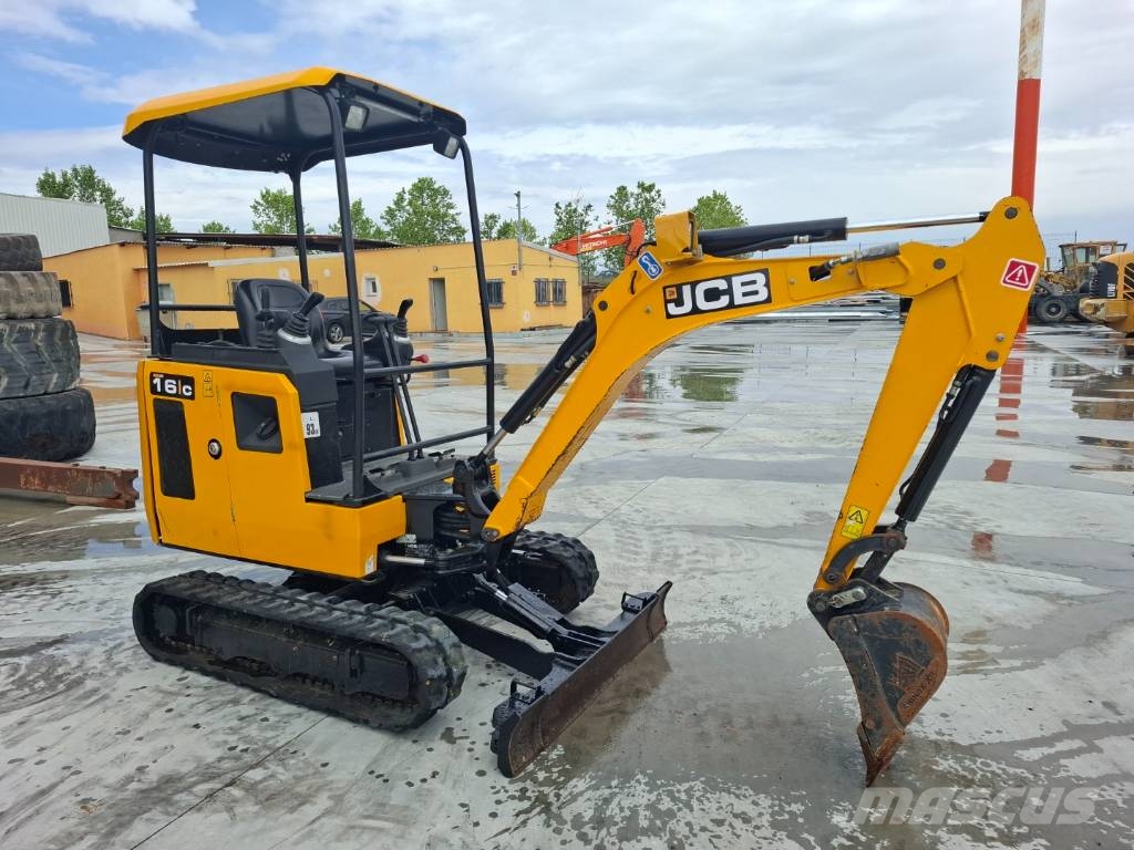 JCB 16 C-1 حفارات صغيرة أقل من 7 طن (حفارات صغيرة)