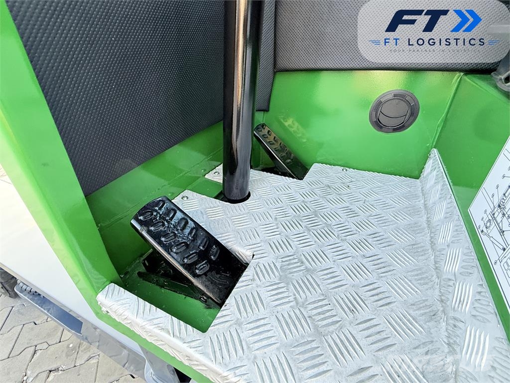 Combilift C4500 | DIESEL | TRIPLEX 6000 MM | FREE LIFT | FUL 4-way reach trucks