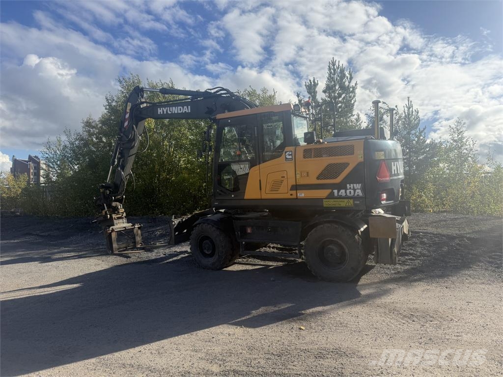Hyundai HW140A Gravemaskiner på hjul
